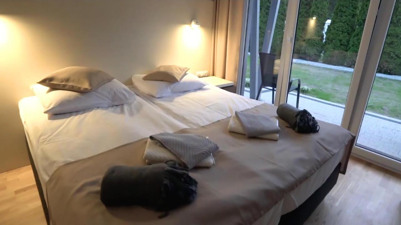 Wodnik Uslugi Hotelarskie, Apartamenty Rowy  Exteriér fotografie